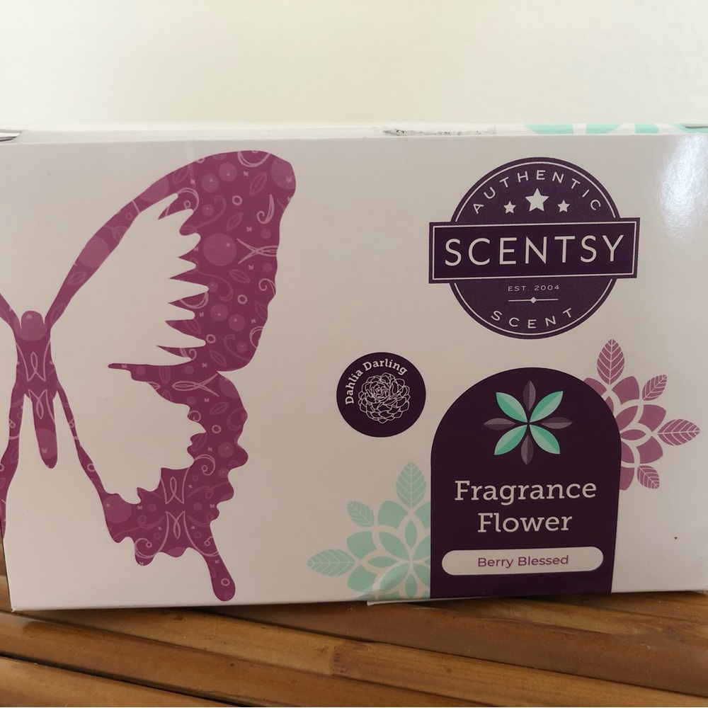 NEW Authentic Scentsy Scent Fragrance Flower